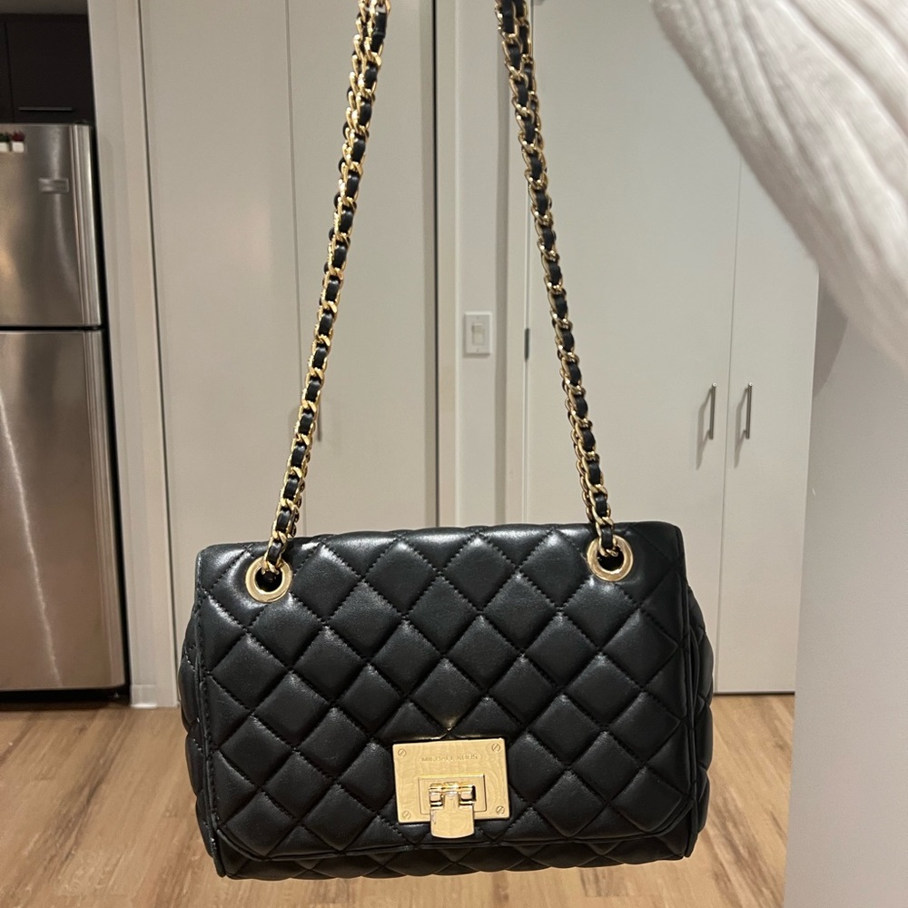 Michael Kors - Sloane Black Quilted Classic Flap Bag